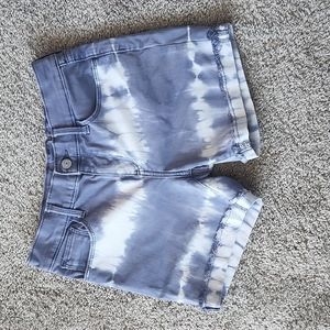 ♥️Old Navy♥️ 3/$12 Tie Dye Cuffed Shorts
